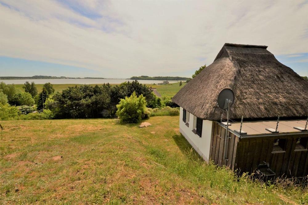 Appartamento Haus Am Huegel Groß Zicker Esterno foto