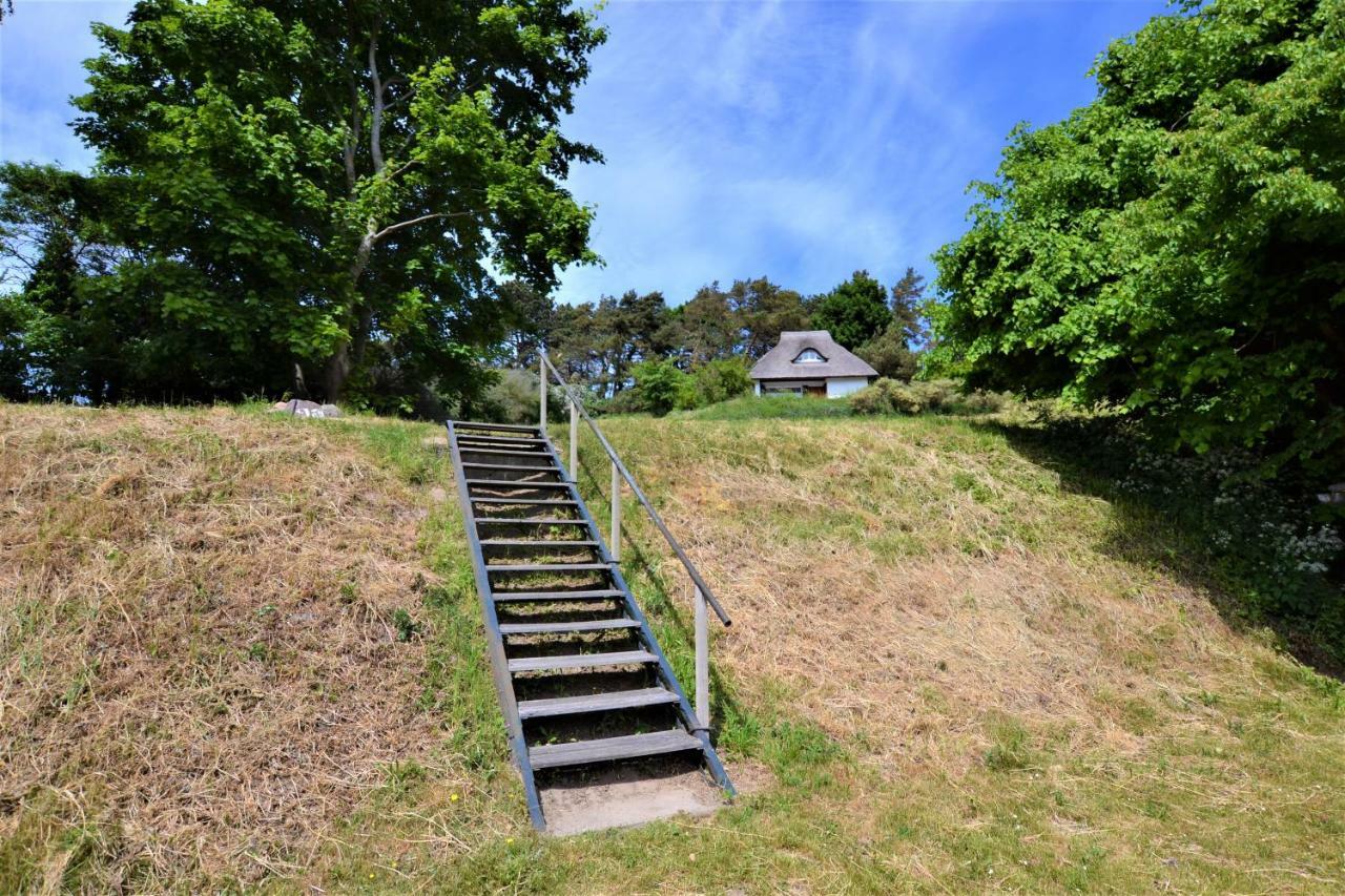 Appartamento Haus Am Huegel Groß Zicker Esterno foto