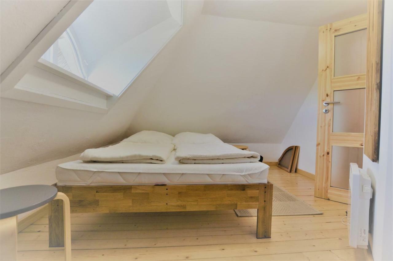 Appartamento Haus Am Huegel Groß Zicker Esterno foto