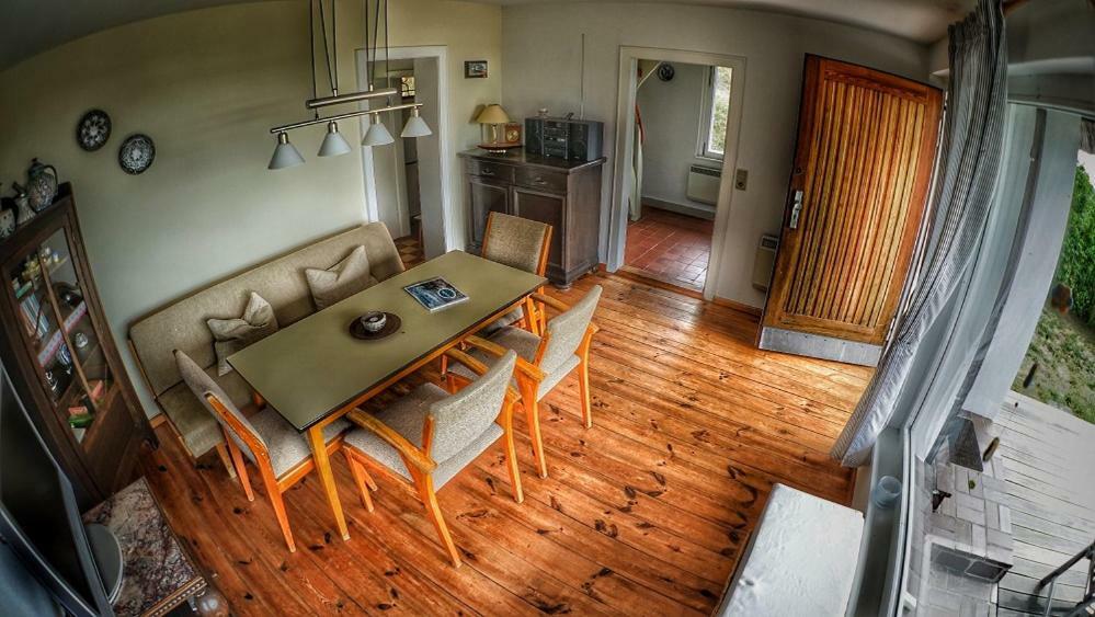 Appartamento Haus Am Huegel Groß Zicker Esterno foto