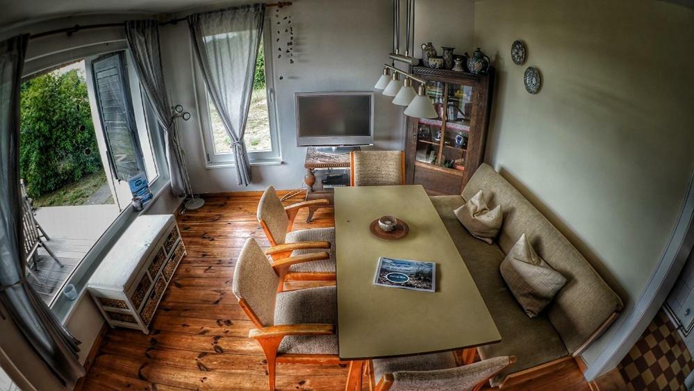 Appartamento Haus Am Huegel Groß Zicker Esterno foto